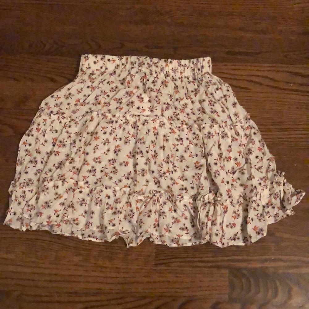 super cute skirt